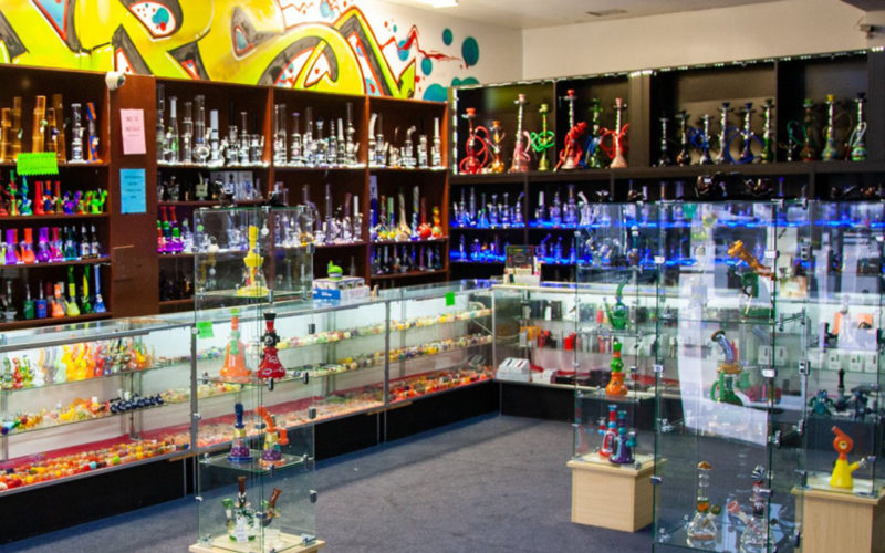 KC Smokz weekend smoke shop