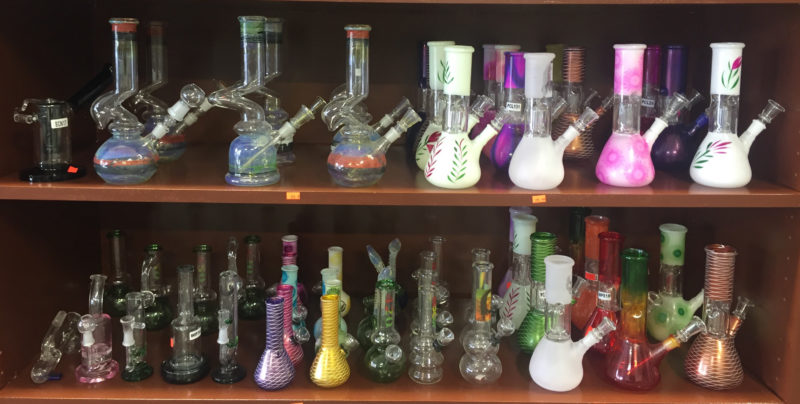 glass pipes-smoking accessories