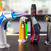 Monday Smoke Shop KC Smokz-vaping accessories